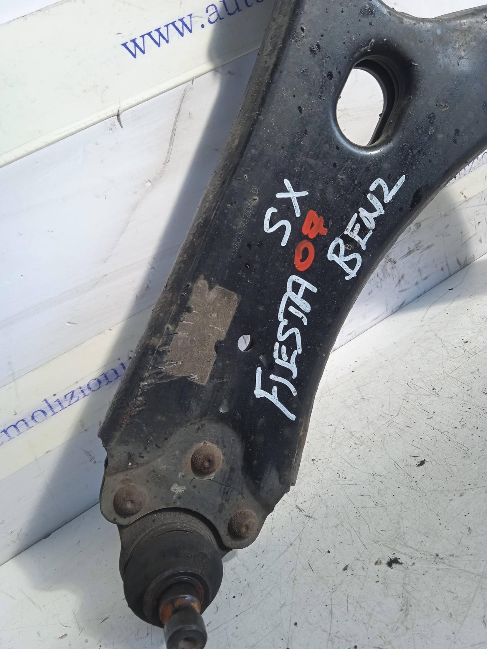 Braccio oscillante sosp. ant. sx.